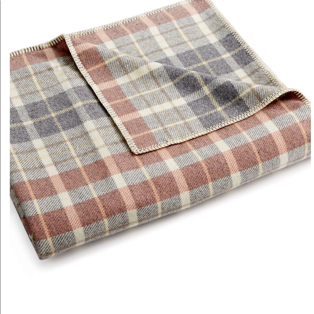 Pendleton King Wool Blanket - machine washable!